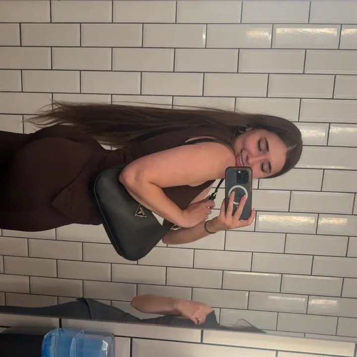 @alexandriabbg