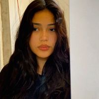 _imnotjustaprettygirl_
