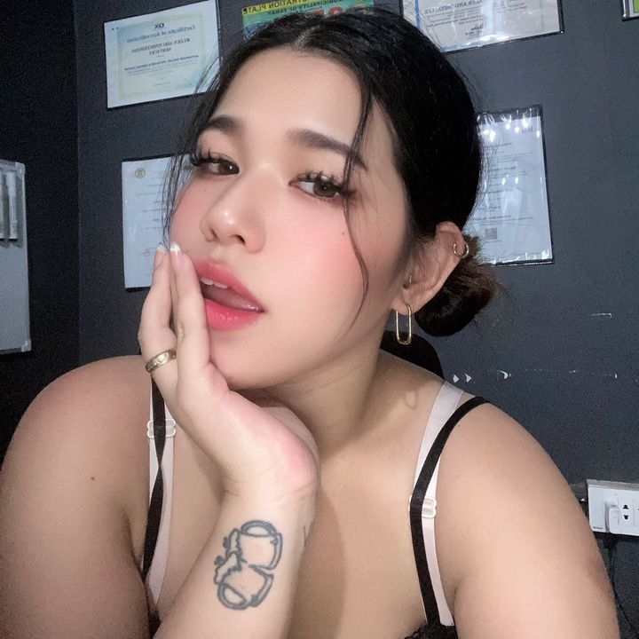 hernameisyassy