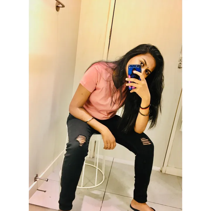 malavikaaaa14