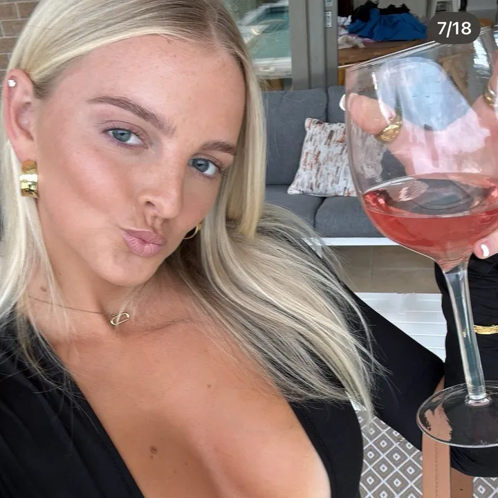 @saraharn0ld