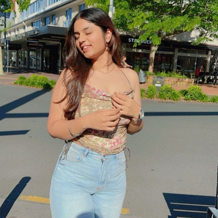 navii_bhullar