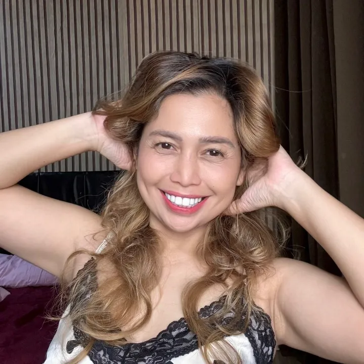 @momi.itha
