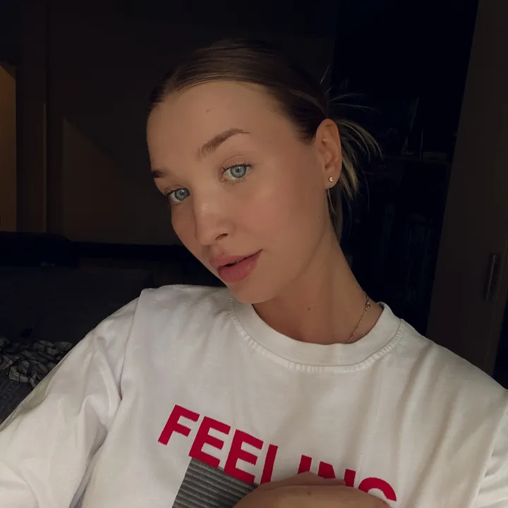 pollyy.k