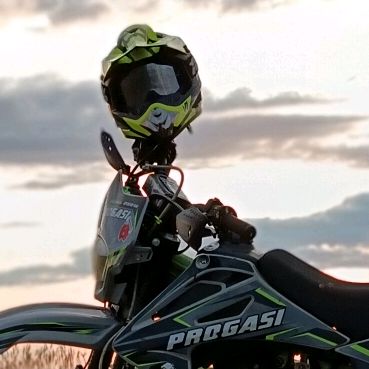kuza470