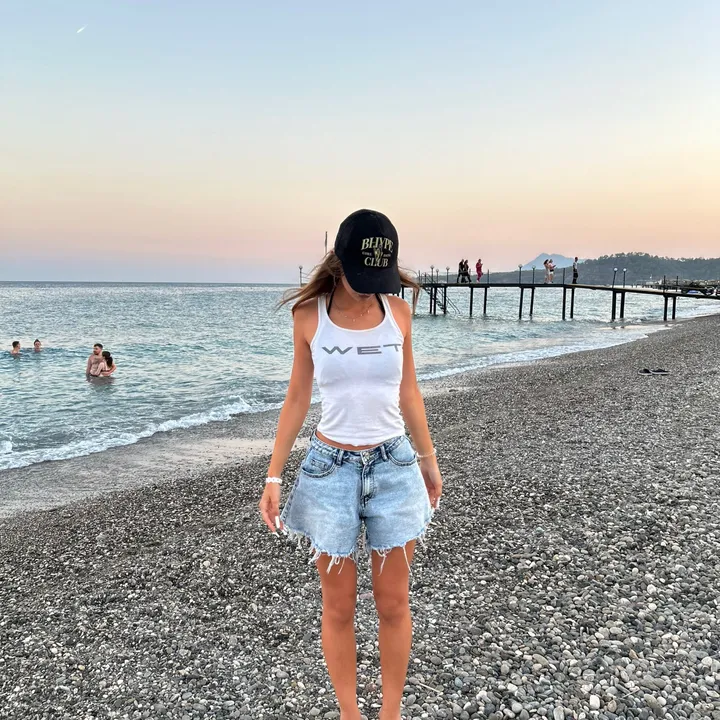 @arishkashkii