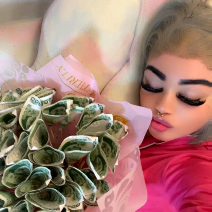 @littleluna_dabarbie
