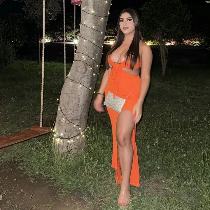 hilarygullotta2