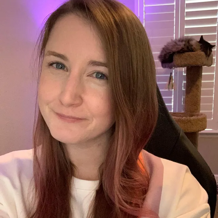 @courtilly