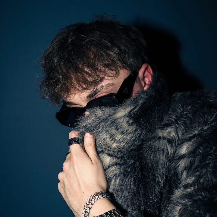 RYX - Feeling Alive