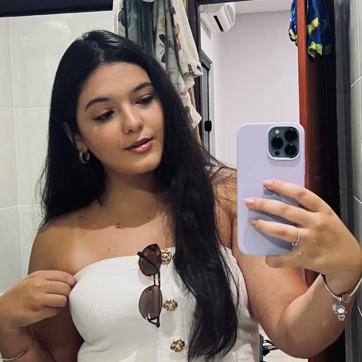 laralys18