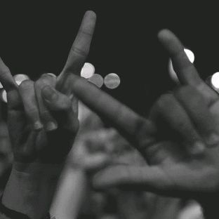 @rockloverzone