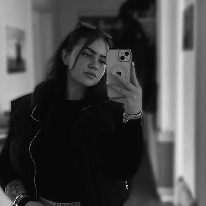 pauline_dzn