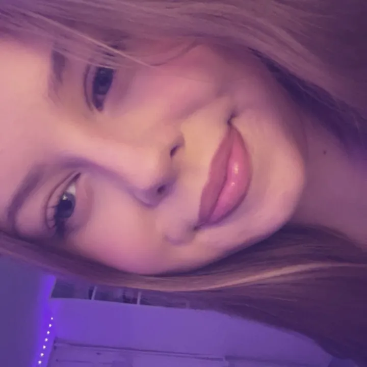 chiara_th0