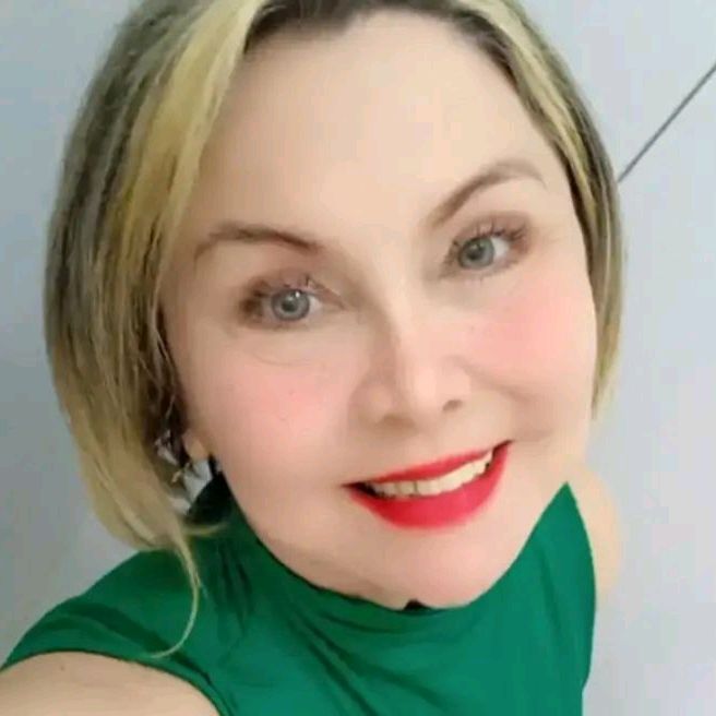 lena.ferreira377