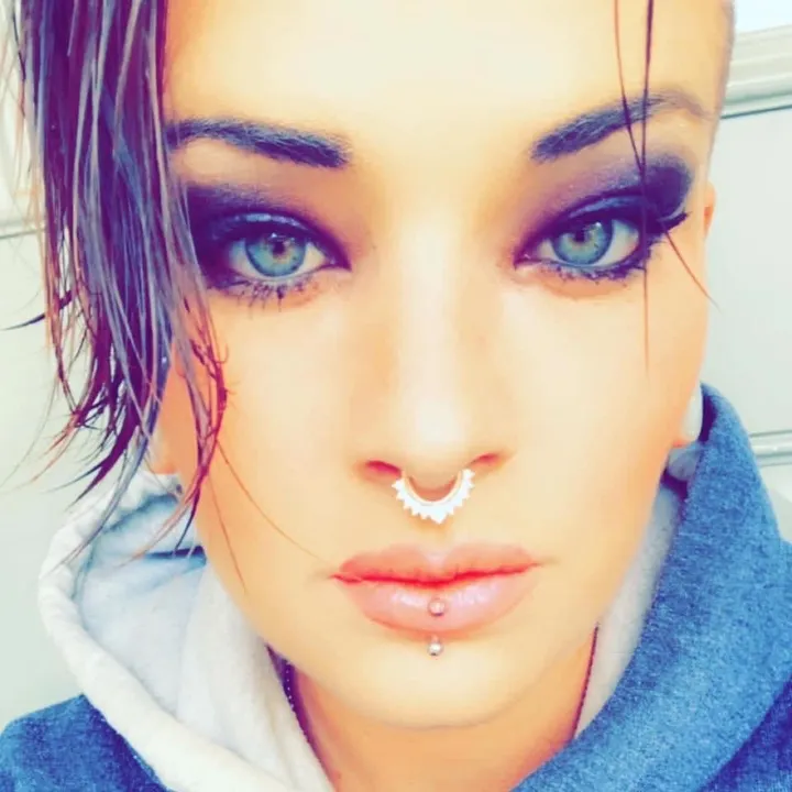 elley_lynn