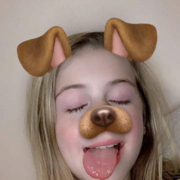 brooke__mills