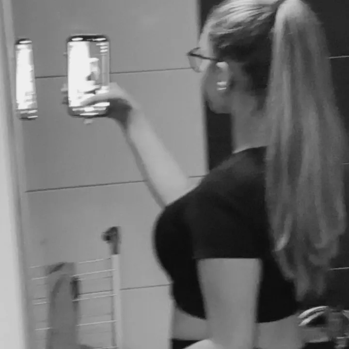 06_sarahx