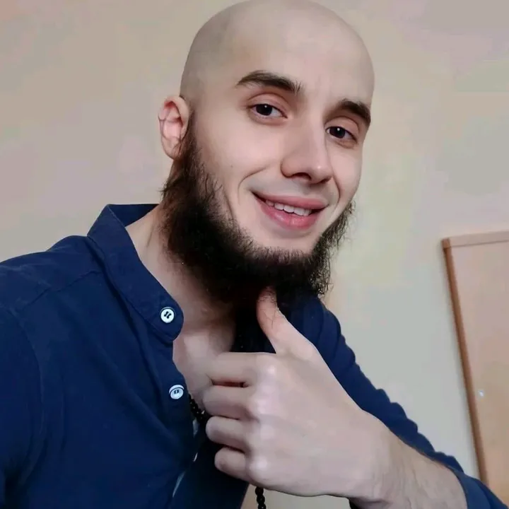 movsareskarhanov37