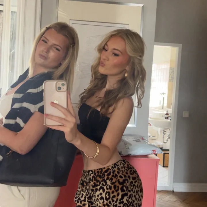 your_favblondes