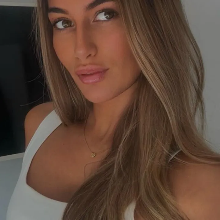 @ana_vickers