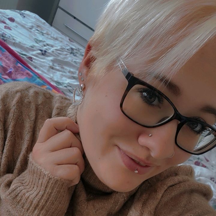 angie_luise