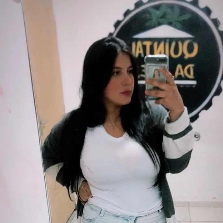 morena__hary