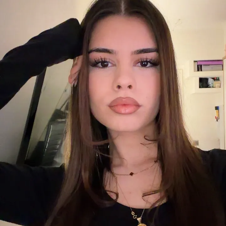 albiona_mhtt