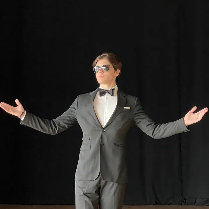 tyson.the.suit.guy
