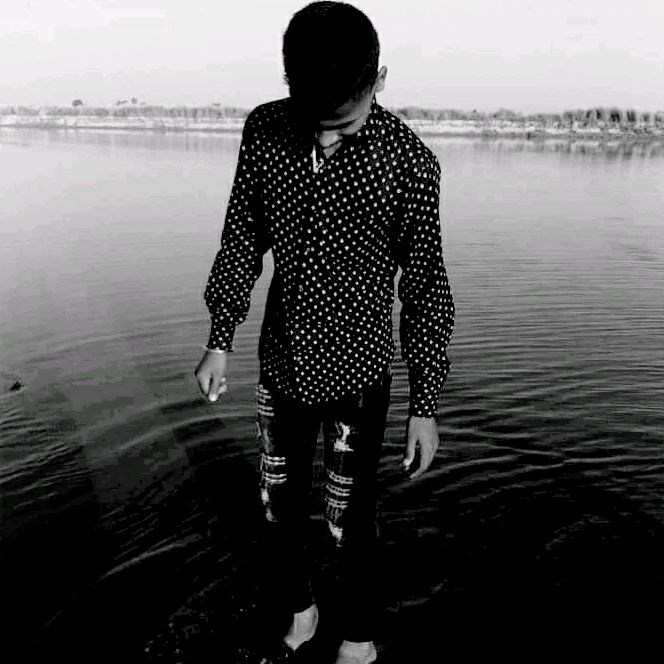 abhinav012354