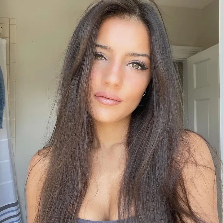 @chelseagomez42