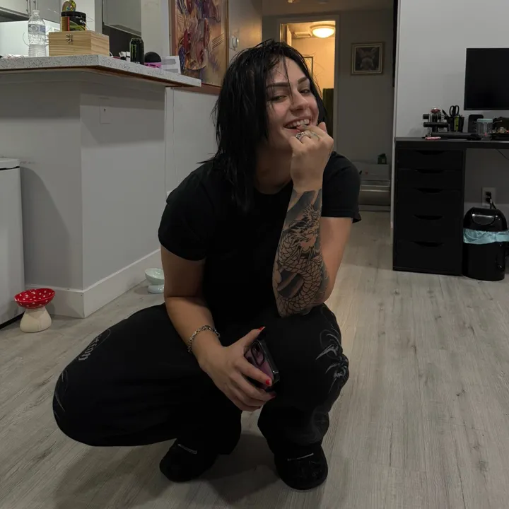 @notjustang