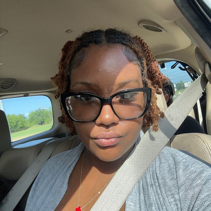 @naturalmonet