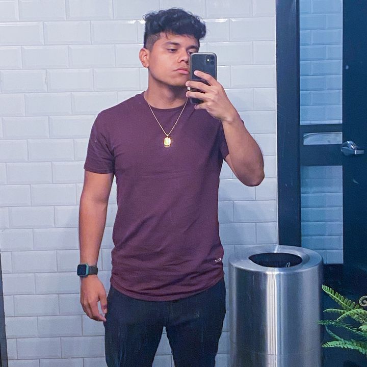 hugucci_