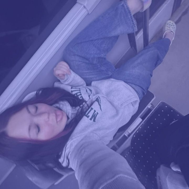 azayla_burrow55