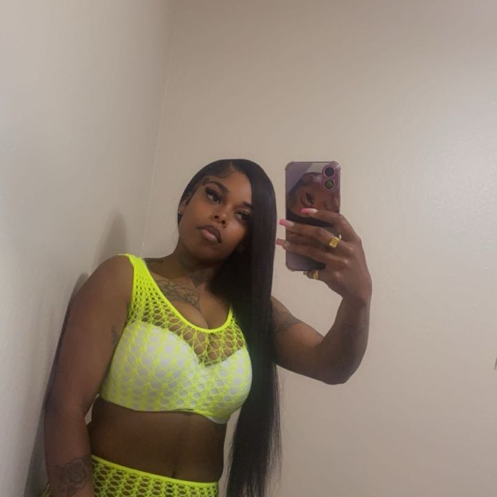 thatgirlnaaee