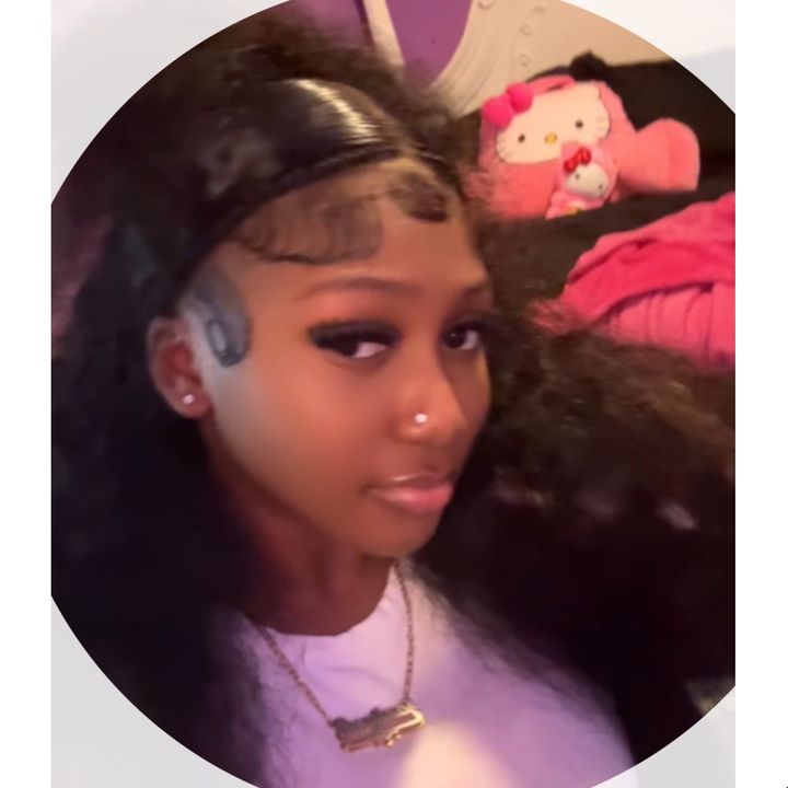 thaprettiestbrownskineve