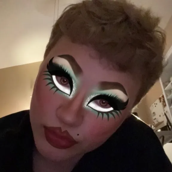 @thegayfoot