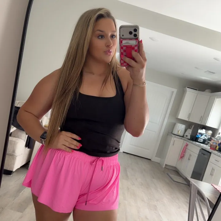 chelseaa_paige