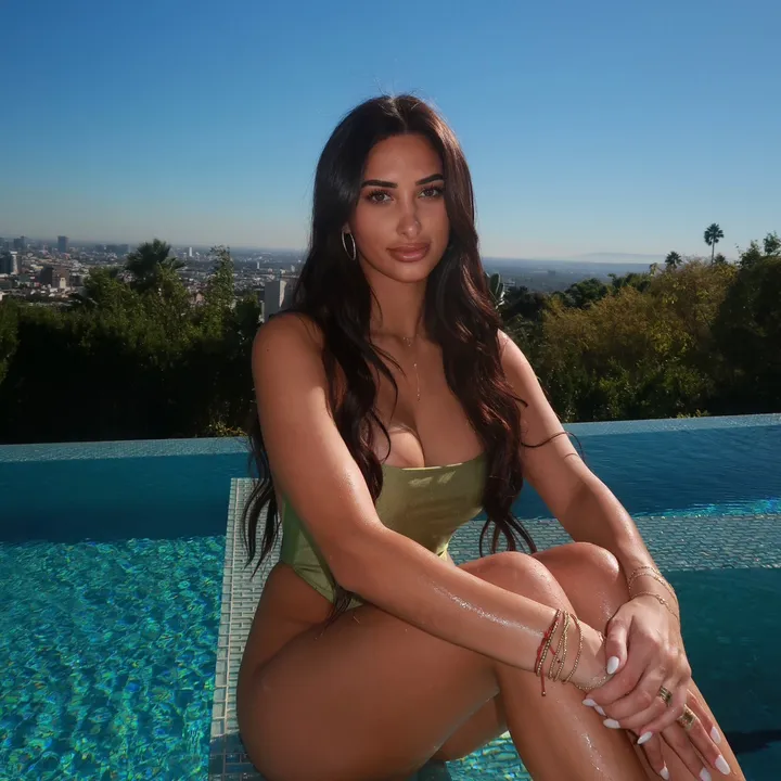 alexxxxxxx233