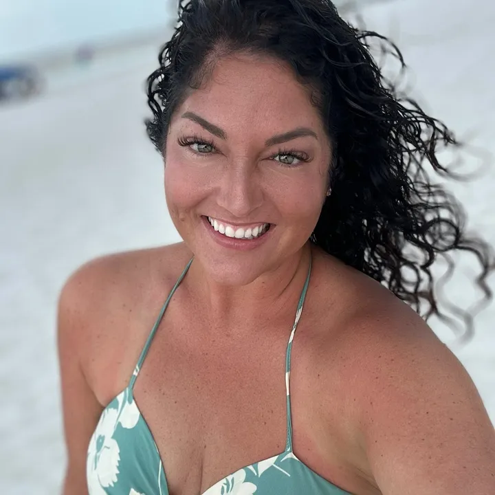 claire.wife.mom