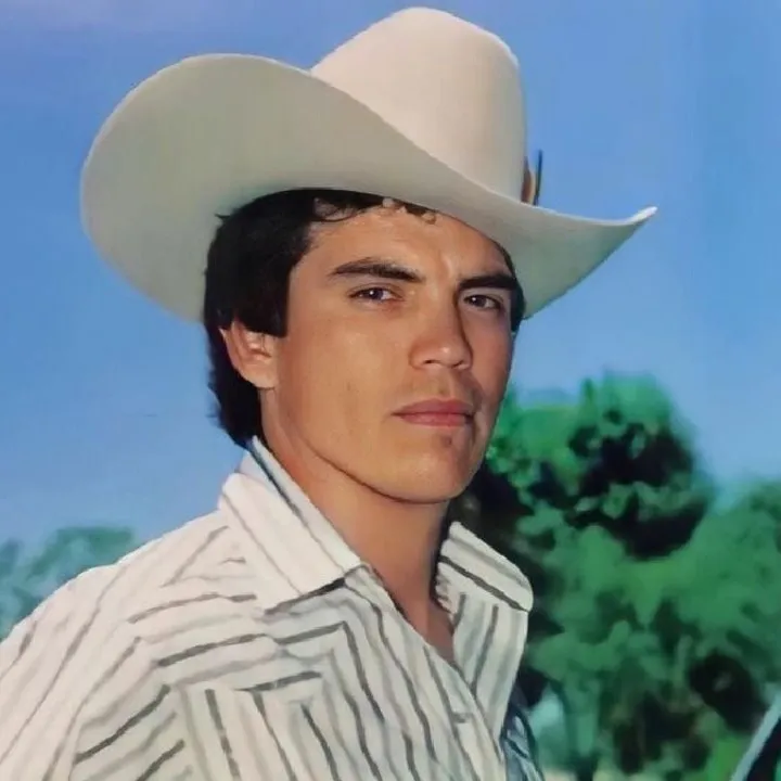 .chalinoelreydelcorrido